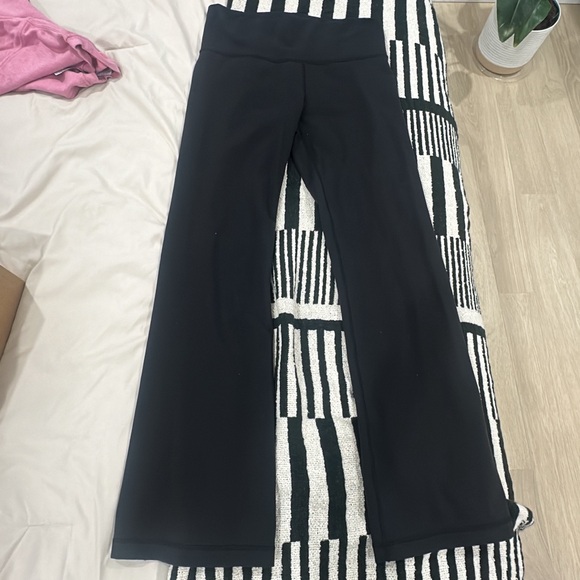 Lululemon flare leggings - Picture 2 of 5